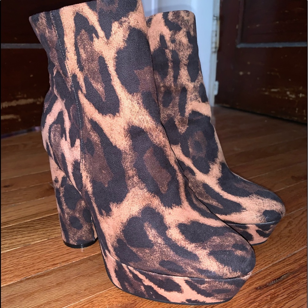 BRAND NEW BOOTIES
